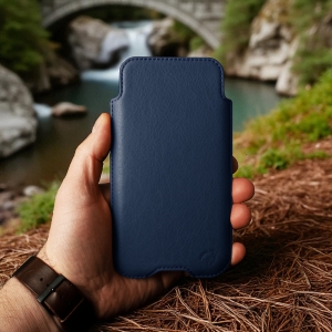 Футляр Stenk Sportage для Apple iPhone 17 Pro Синій