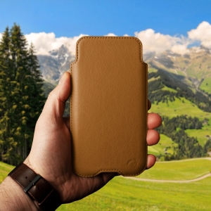 Футляр Stenk Sportage Samsung Galaxy Fold7 Camel